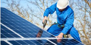 Installation Maintenance Panneaux Solaires Photovoltaïques à Thorigny